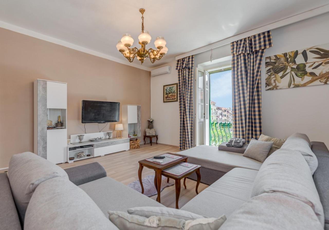Apartment Pape Split Kültér fotó
