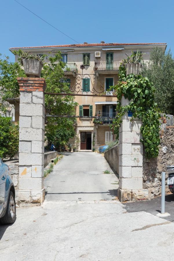 Apartment Pape Split Kültér fotó