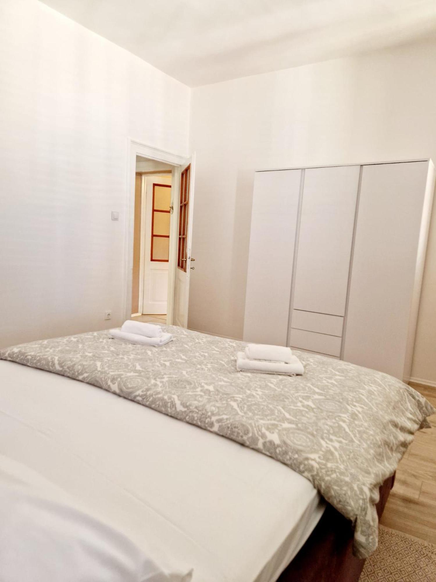 Apartment Pape Split Kültér fotó