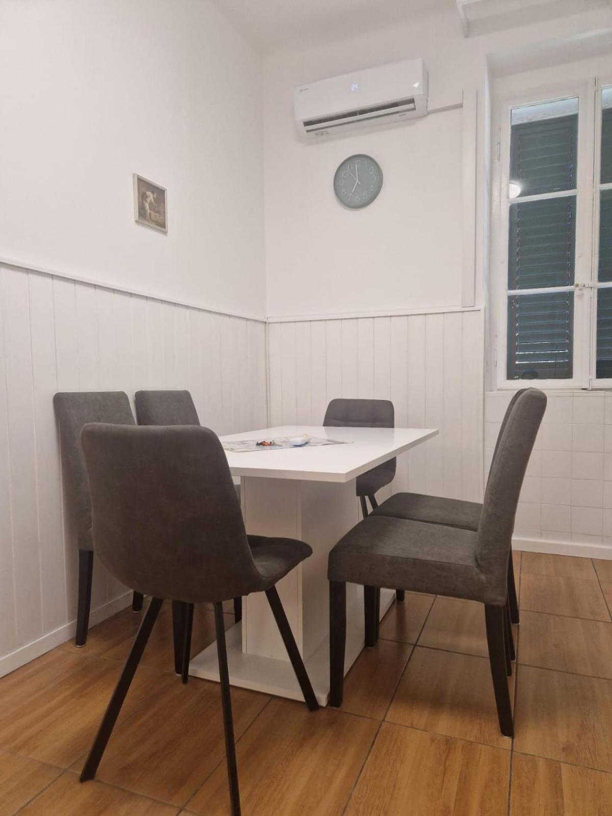 Apartment Pape Split Kültér fotó